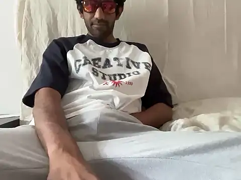 dominanthubby online show from 06/10/26, 09:21
