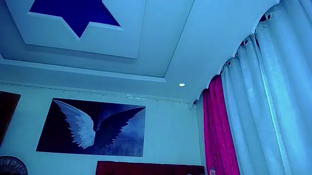 Snapshot of NahomiCamper chatting on 11/03/25, 11:08 NahomiCamper online show from 11/03/25, 11:08