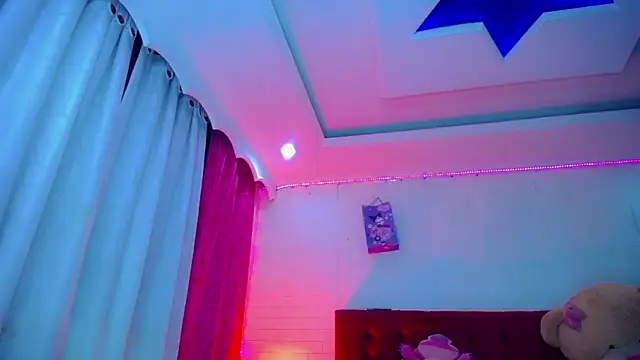 NahomiCamper online show from 02/26/26, 11:05