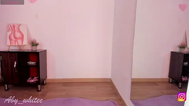 AbyWhitee online show from 09/24/25, 12:11