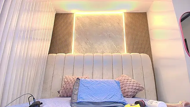 kata hazel online show from 03/07/26, 07:19