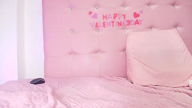 kata hazel online show from 03/17/25, 10:08