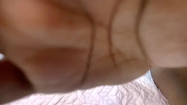 kata hazel online show from 11/08/25, 07:17