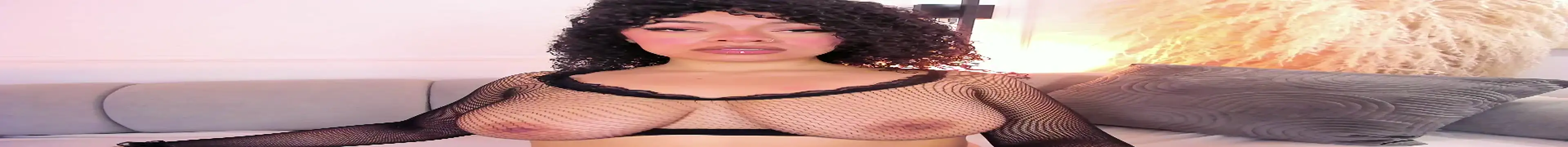 Snapshot of Alyssa_Houston chatting on 05/08/26, 12:09 Alyssa Houston online show from 05/08/26, 12:09