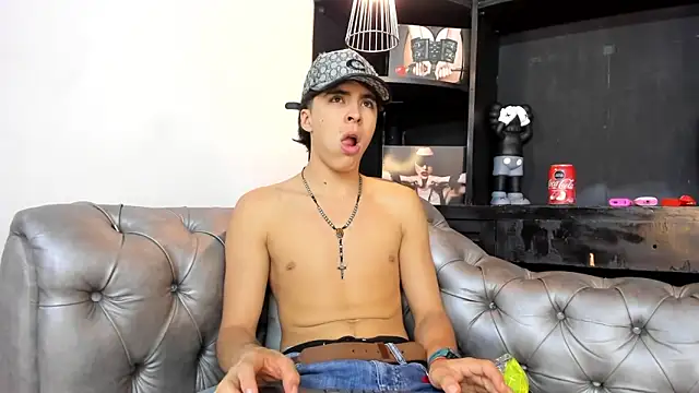 HeellBoy  online show from 11/18/25, 12:19