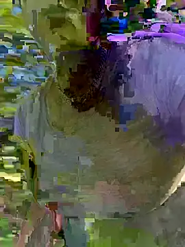 CrownedNyaries online show from 06/05/26, 10:37
