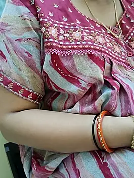 samitasharma online show from 07/08/26, 07:31