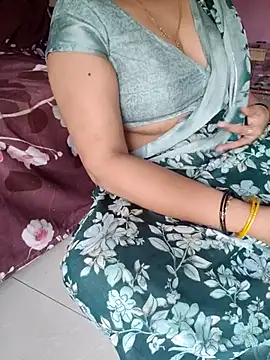 Snapshot of samitasharma chatting on 05/14/26, 05:37 samitasharma online show from 05/14/26, 05:37