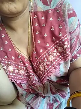 Snapshot of samitasharma chatting on 05/18/26, 07:24 samitasharma online show from 05/18/26, 07:24