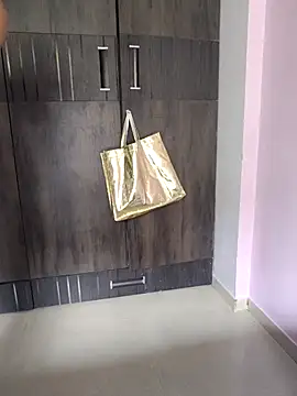 samitasharma online show from 11/14/25, 04:05