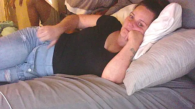 KillaKelli69 online show from 02/09/25, 01:00