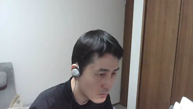 ikkakusai11 online show from 10/27/25, 08:59