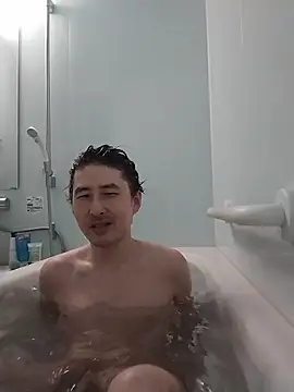 Snapshot of ikkakusai11 chatting on 12/22/25, 04:40 ikkakusai11 online show from 12/22/25, 04:40