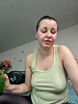Snapshot of SweetMaddy888 chatting on 03/17/26, 02:31 SweetMaddy888 online show from 03/17/26, 02:31