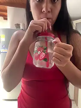 Snapshot of karla_nill chatting on 01/21/25, 05:30 karla nill online show from 01/21/25, 05:30