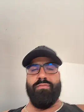 Lyon vach online show from 02/18/26, 08:49