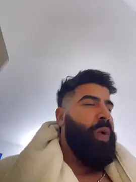 Lyon vach online show from 02/09/26, 04:05