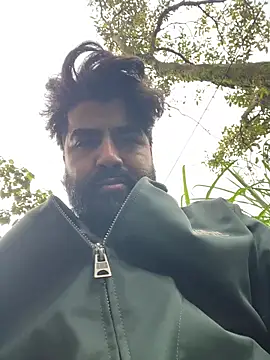 Lyon vach online show from 11/24/25, 09:04