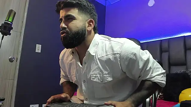 Lyon vach online show from 03/23/26, 11:59