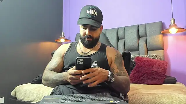 Snapshot of Lyon_vach chatting on 09/08/25, 09:03 Lyon vach online show from 09/08/25, 09:03