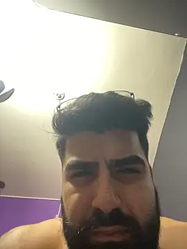 Lyon vach online show from 12/19/25, 04:31