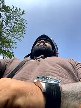 Lyon vach online show from 10/26/25, 01:33