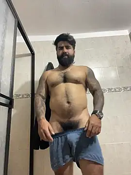 Lyon vach online show from 11/25/25, 10:10