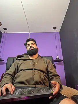 Lyon vach online show from 01/14/26, 12:14