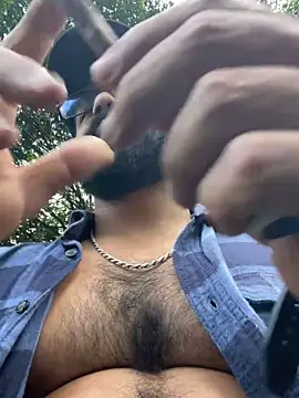 Lyon vach online show from 10/19/25, 09:28