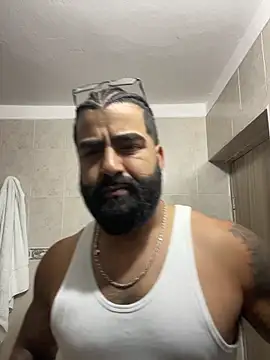 Lyon vach online show from 11/17/25, 08:57