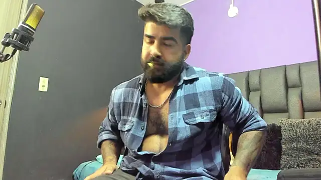 Lyon vach online show from 03/13/26, 12:15