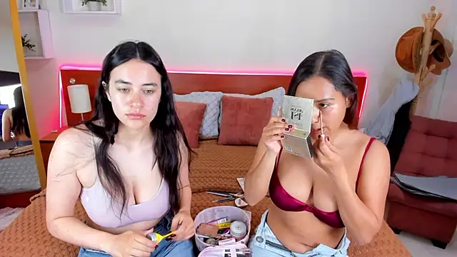 Icysweetcam online show from 10/15/25, 10:56