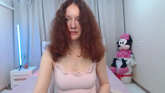 Snapshot of BarbaraStily chatting on 05/07/26, 06:39 BarbaraStily online show from 05/07/26, 06:39