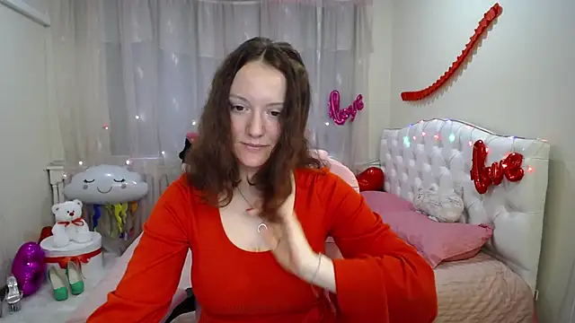 Snapshot of BarbaraStily chatting on 02/27/25, 11:28 BarbaraStily online show from 02/27/25, 11:28