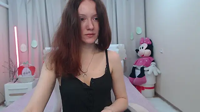 Snapshot of BarbaraStily chatting on 04/08/26, 06:48 BarbaraStily online show from 04/08/26, 06:48