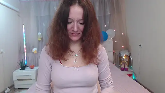 Snapshot of BarbaraStily chatting on 10/09/25, 07:31 BarbaraStily online show from 10/09/25, 07:31