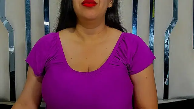 Catherine tabarezx online show from 11/13/25, 11:58