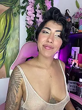 Snapshot of MONSYHOT1 chatting on 02/24/26, 01:45 MONSYHOT1 online show from 02/24/26, 01:45