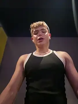 PRINCE STEV online show from 10/08/25, 09:37