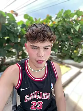 PRINCE STEV online show from 12/22/25, 05:24