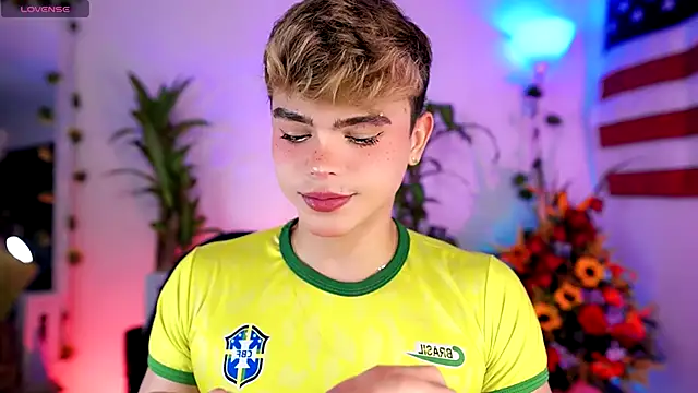 PRINCE STEV online show from 09/18/25, 10:02