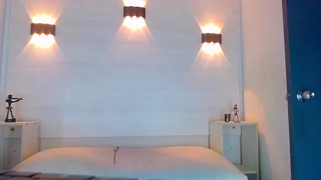 Snapshot of Molly_Spears chatting on 03/08/25, 11:48 Molly Spears online show from 03/08/25, 11:48