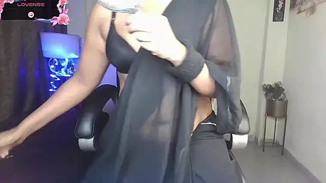 Black-Pearll online show from 02/23/26, 04:36