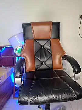 Black-Pearll online show from 03/20/25, 02:53