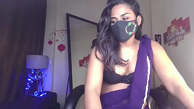 Black-Pearll online show from 03/11/26, 02:22