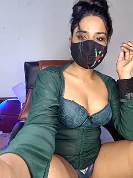 Black-Pearll online show from 03/20/25, 05:58