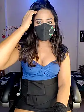 Black-Pearll online show from 04/15/26, 03:45