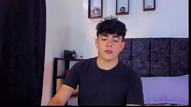 nolan twink1 online show from 10/16/25, 07:44