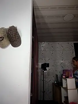 LaurenWelly  online show from 11/08/25, 07:06