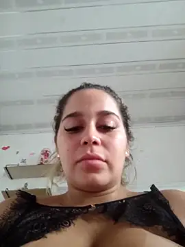 LaurenWelly  online show from 12/20/25, 07:28